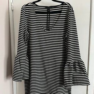 3/$30 Banana Republic striped dress with bell sleeves - XL